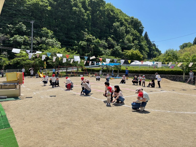 親子ダンスもふれあいタイムがもりだくさんでした♪