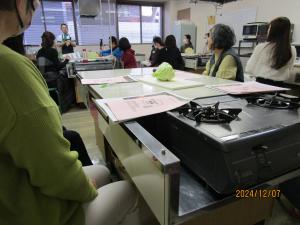 野菜ソムリエのお話を聞く